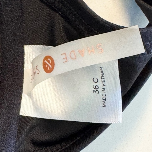 Shade and Shore Black Bathing Suit Top Size 36C - Picture 4 of 4